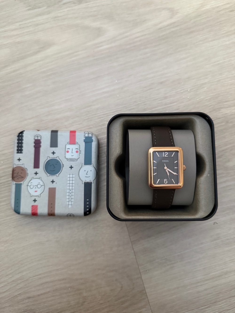 Fossil Rose Gold-Tone Case with Dark Brown Leather Strap Watch